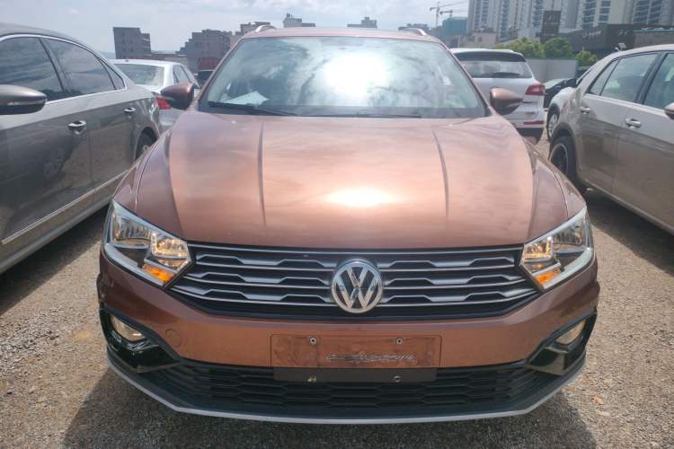 Used Volkswagen C-TREK 2017 1.6L Manual Comfort Model
