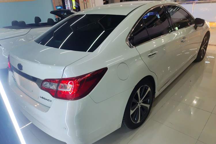 Used Subaru Legacy 2016 2.5i All-Wheel-Drive Glory Edition
