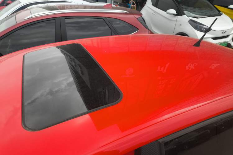 Used Volkswagen Polo 2016 1.6L Automatic Comfort Model
