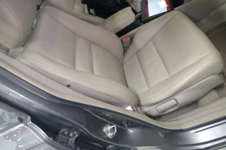 Used CIIMO CIIMO 2012 1.8L Automatic
