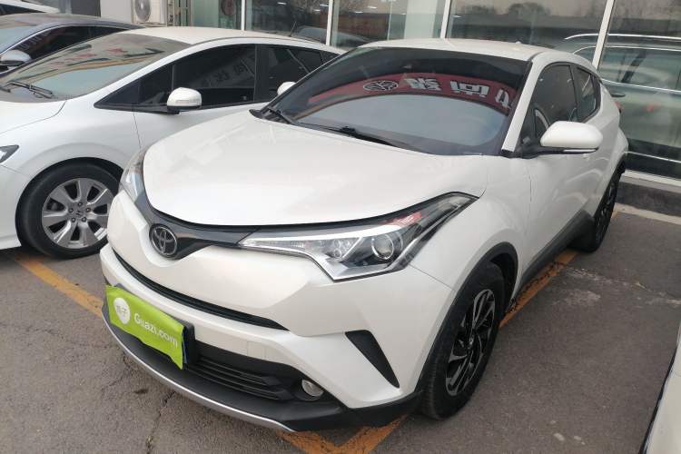 Used Toyota IZOA 2018 2.0L Yichi Version China VI Standard