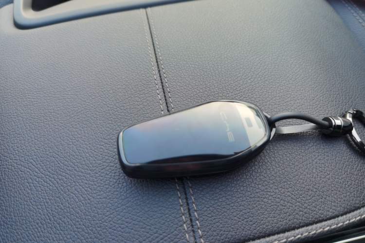 Used BYD Tang New Energy 2022 DM-p 215 km All-Wheel-Drive Deluxe Model
