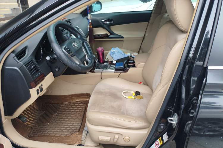 Used Toyota Reiz 2010 2.5V Fashion Elite Edition
