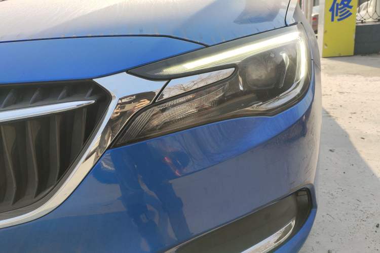 Used Buick GL6 2018 18T 6-Seater Prestige Model
