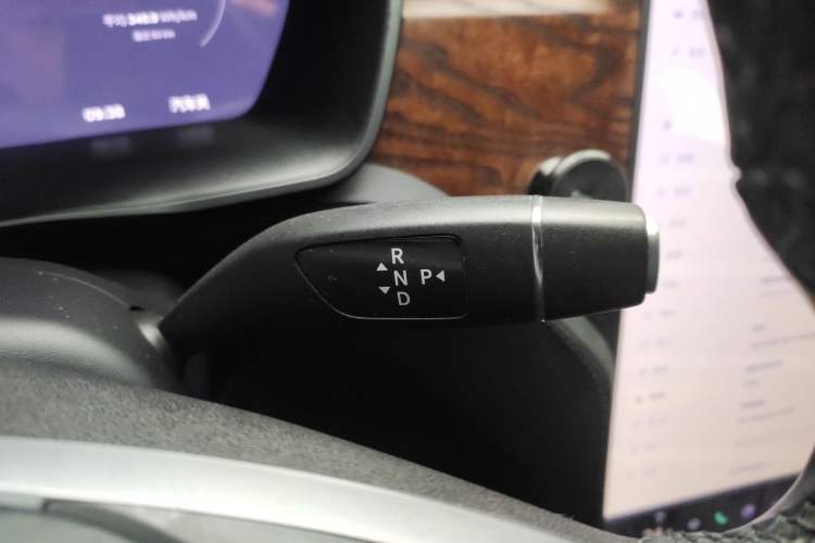 Used Tesla Model X 2019 Long-Range Version
