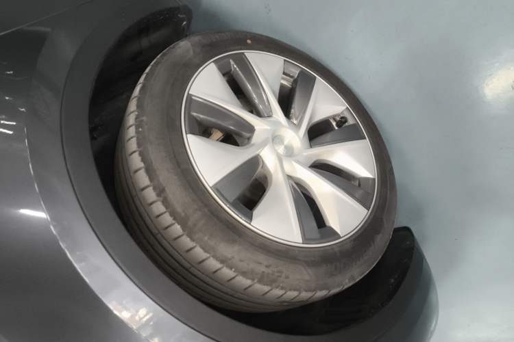 Used Tesla Model Y 2022 Rear-Wheel-Drive Version
