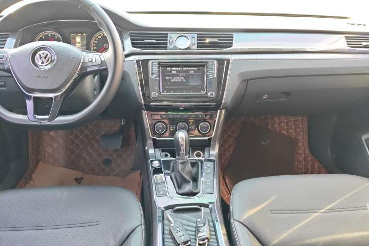 Used Volkswagen Passat 2016 330TSI DSG Prestige Edition
