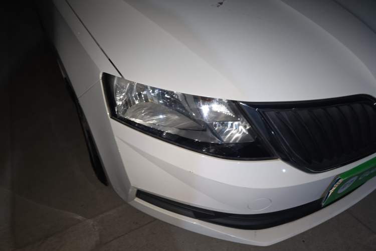 Used Skoda Rapid 2018 1.4L Manual Standard Edition