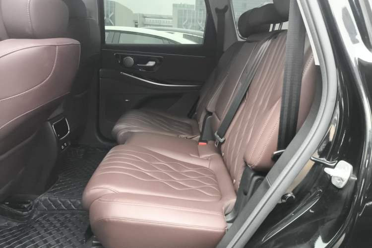 Used  Lanyue 2025 400T Four-Wheel Drive Starry Edition 7-Seater
