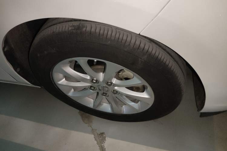 Used Buick GL8 2018 ES 28T Comfort Model China VI Standard