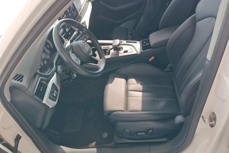 Used Audi A4L 2020 40 TFSI Fashion Dynamic Model
