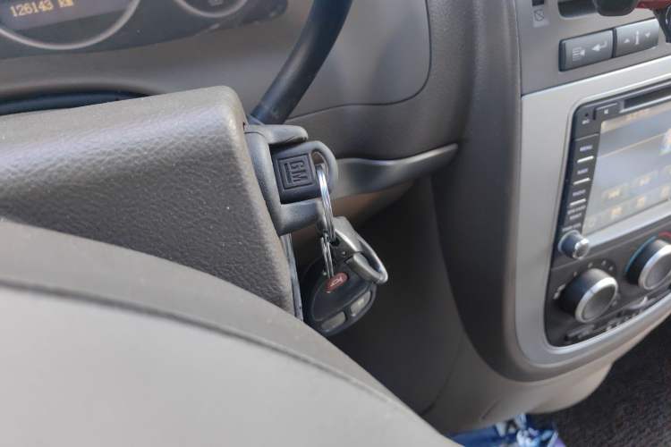 Used Buick GL8 2014 2.4L Classic Edition