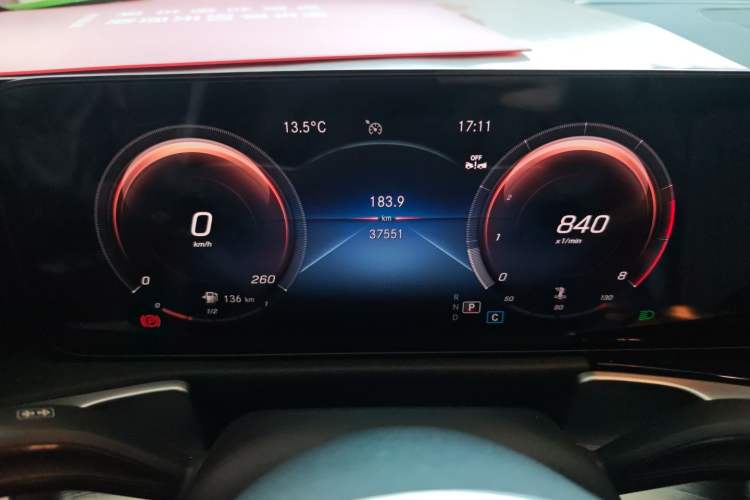 Used Mercedes-Benz GLB 2022 Second Facelift GLB 200 Fashion Edition
