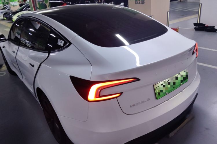 Used Tesla Model 3 2023 Rear-Wheel-Drive Version
