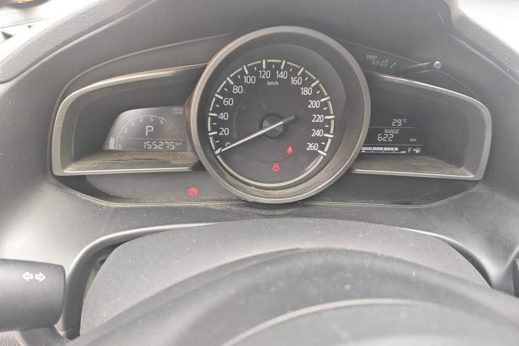 Used Mazda Mazda 3 Axela 2017 Hatchback 2.0L Automatic Luxury Model Emission Standard China V
