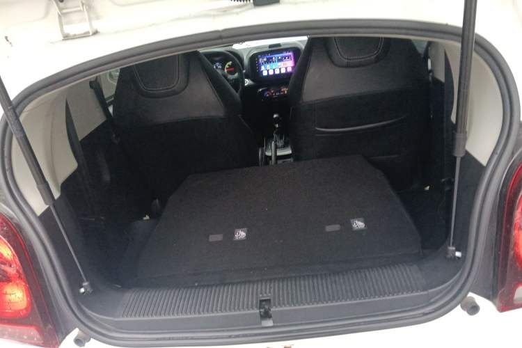 Used Roewe Clever 2022 311km QiQi BoBo Edition
