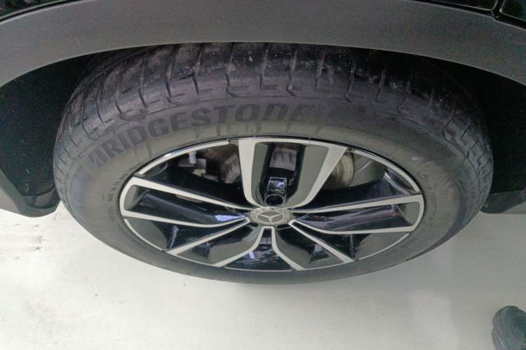 Used Mercedes-Benz GLC 2020 Facelift GLC 260 L 4MATIC Luxury Edition
