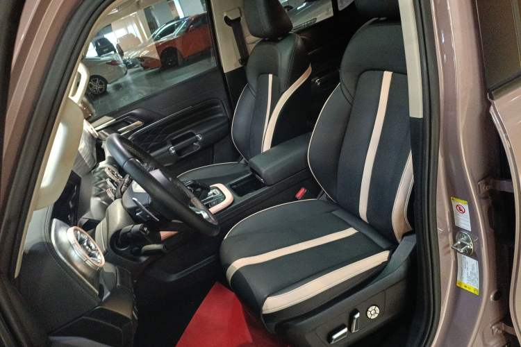 Used Tank 300 2021 City Edition 2.0T—Truly Stylish
