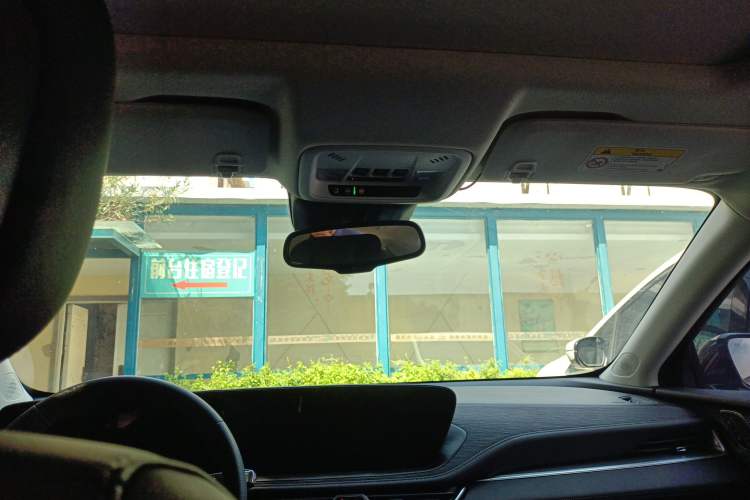 Used Buick LaCrosse 2025 28T Platinum Edition
