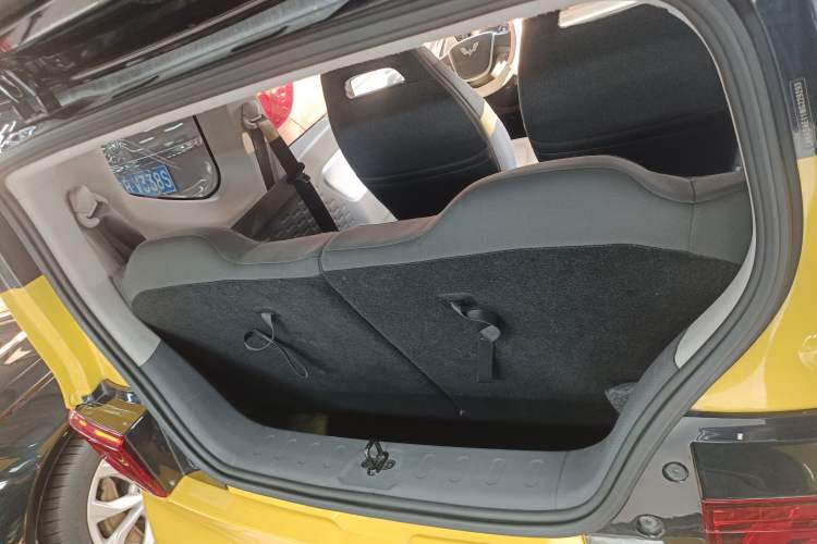 Used Wuling Hongguang MINIEV 2022 Macaron Premium Model – Lithium Ternary Battery