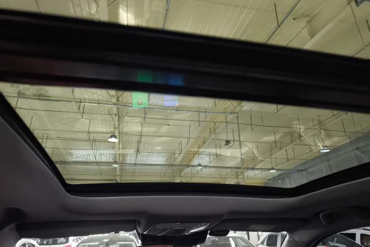 Used Changan CS75 PLUS 2024 3rd Generation Champion Edition 1.5T Intelligent Drive Dynamic Model
