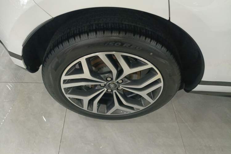 Used Land Rover Range Rover Evoque 2023 Aurora L 249 PS Luxury Edition
