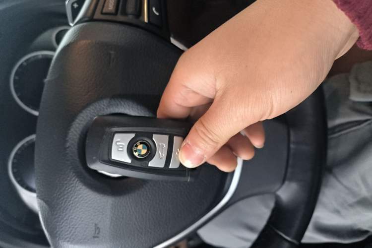 Used BMW 5 Series GT 2015 535i Leading Model
