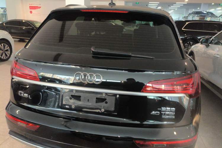 Used Audi Q5L 2022 40T Luxury Elegant Model
