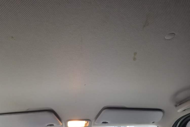 Used Wuling Hongguang MINIEV 2022 Macaron Premium Model – Lithium Iron Phosphate