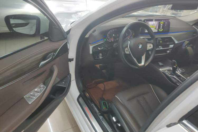 Used BMW 5 Series 2021 530Li Leading Luxury Package
