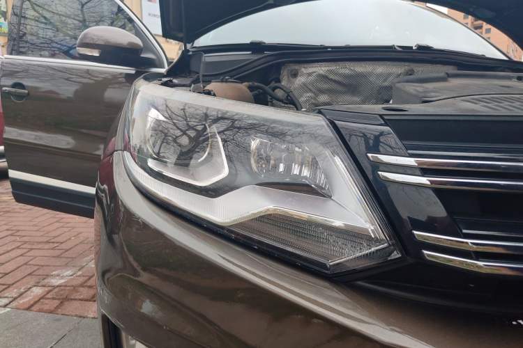 Used Volkswagen Tiguan L 2016 300TSI Automatic Two-Wheel Drive Luxury Edition