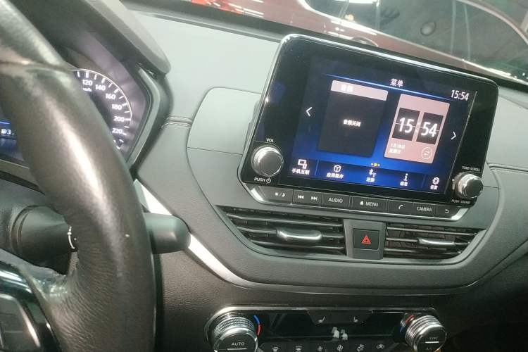 Used Nissan Teana 2019 2.0L XL Upper SmartDrive Version
