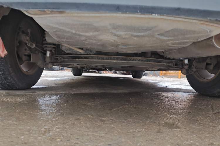 Used Geely Auto Classic Emgrand 2013 Sedan 1.5L Manual Entry-Level Model
