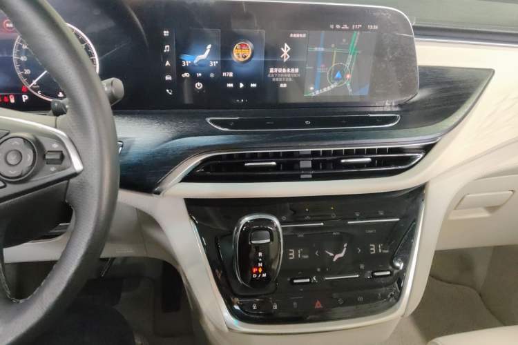 Used Buick GL8 2020 Avenir Avia Six-Seat Deluxe Edition
