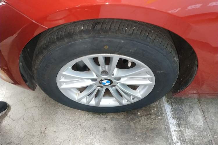 Used BMW 3 Series 2013 320Li Fashion Model