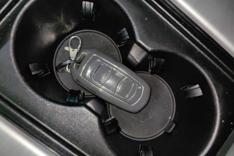 Used Geely Auto Emgrand X7 Sport 2016 1.8TD Automatic Smart Connectivity Version
