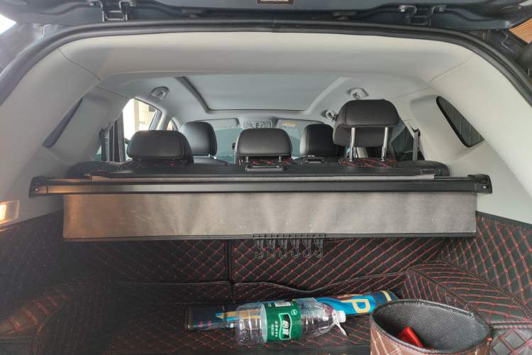 Used Roewe RX5 2020 PLUS 300TGI Automatic Ali National Trend Flagship Edition
