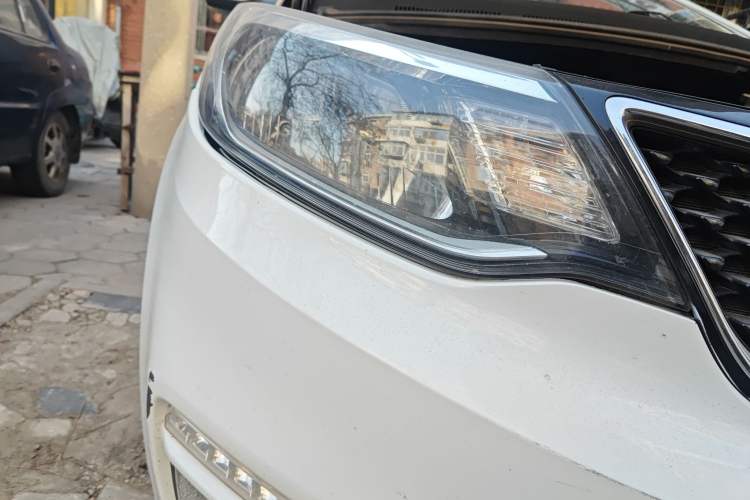 Used Kia K2 2015 Sedan 1.4L MT GLS
