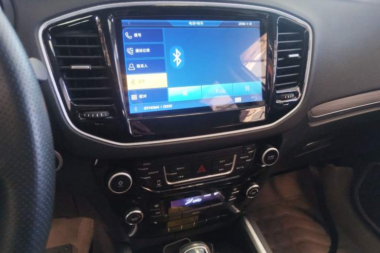 TDK.VehicleDetails.img