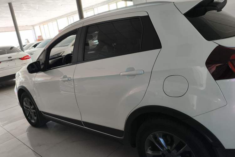 Used Geely Auto Vision X3 2020 1.5L CVT Luxury Model
