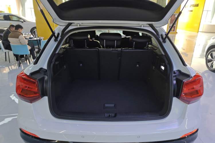 Used Audi Q2L 2018 35 TFSI Launch Exclusive Edition China V
