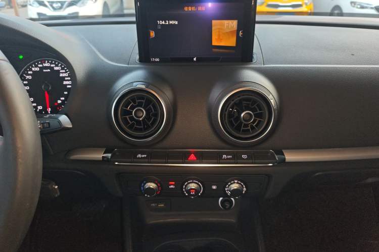 Used Audi A3 2019 Limousine 35 TFSI Ambition China VI
