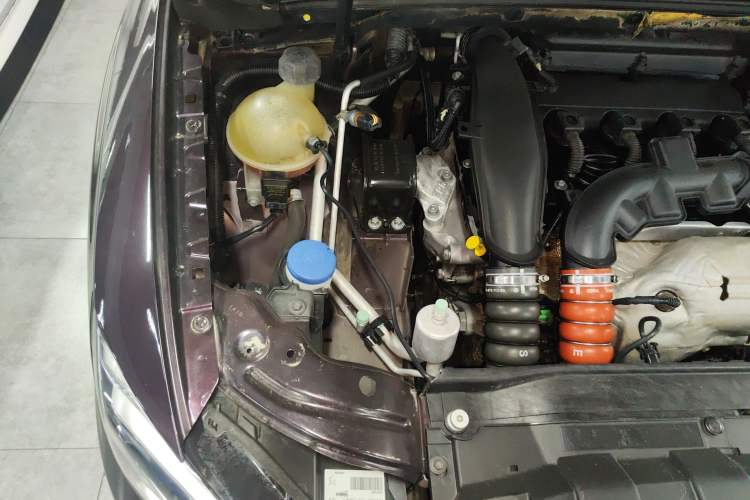 Used DS 5LS 2014 1.6T Elegant Version THP160