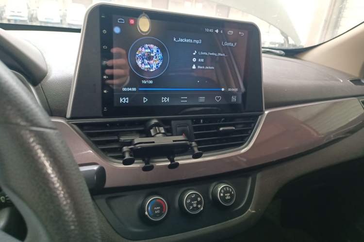 Used Baojun 310W 2017 1.5L Manual Comfort Model China V Standard