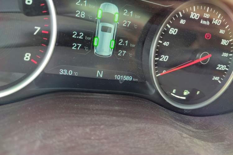 Used Baojun 730 2017 1.8L iAMT Prestige Version 7 Seats
