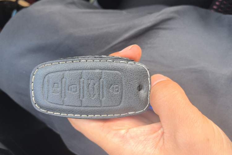 Used Haval M6 2017 1.5T Automatic Two-Wheel Drive Urban Model
