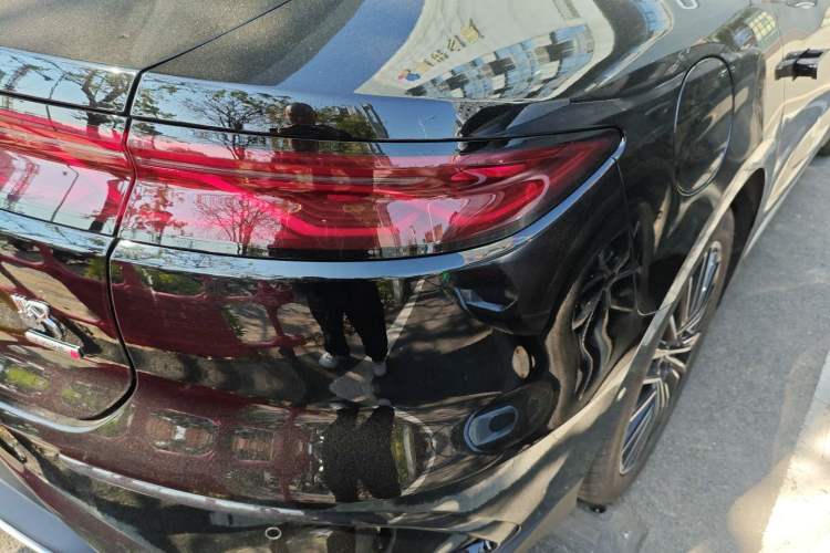 Used BYD Han 2025 DM-i Intelligent Driving Edition 125KM LiDAR Flagship Model
