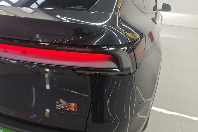 Used Tesla Model Y 2025 Rear-Wheel Drive First Edition
