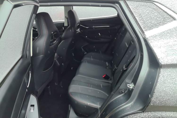 Used Oshan X5 2021 1.6L CVT Luxury Model
