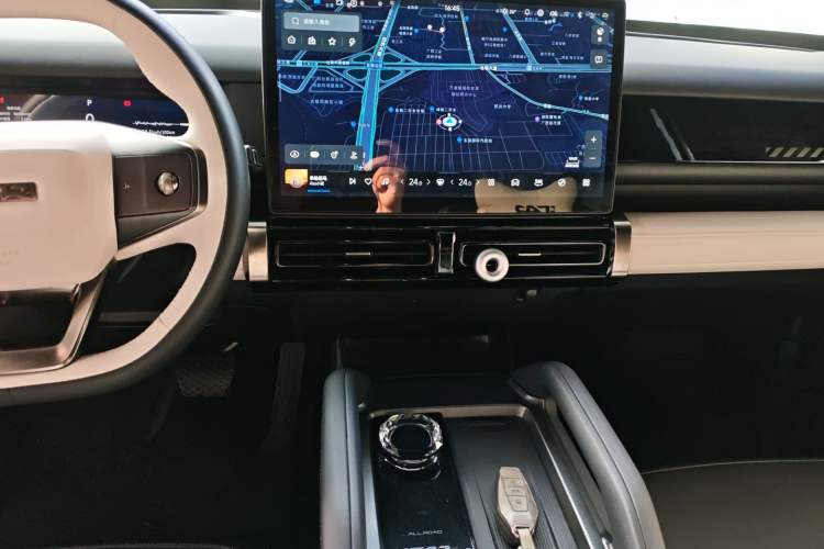 Used  03T 2024 520km Two-Wheel Drive Long-Range Version
